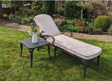 Gommapiuma in due parti semicircolare